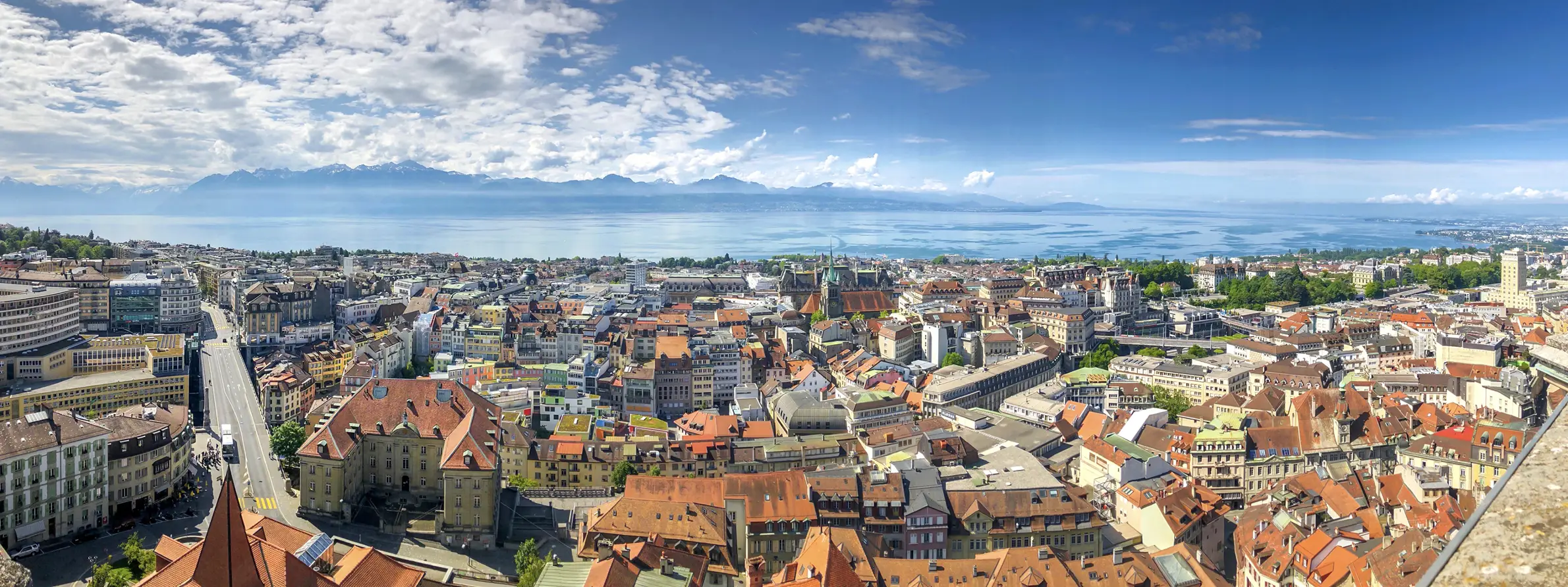 A view of Lausanne from the lake
